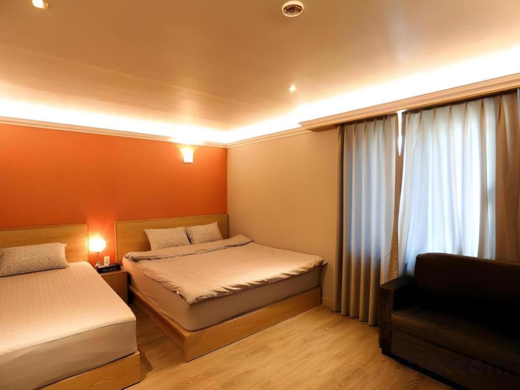 Jeju Sejong Hotel Екстериор снимка