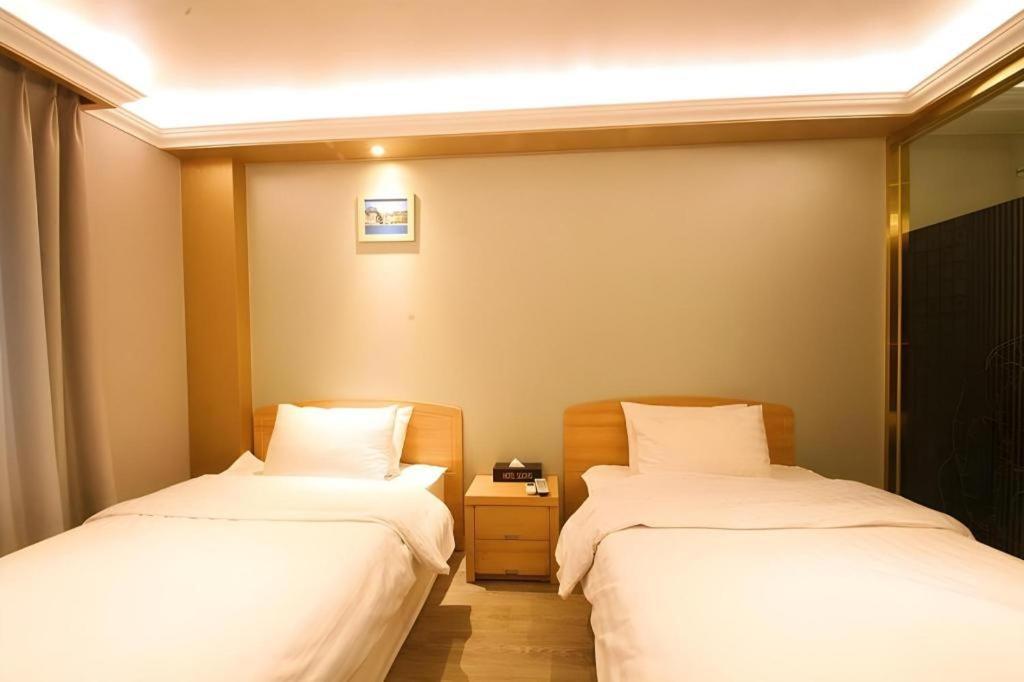 Jeju Sejong Hotel Екстериор снимка