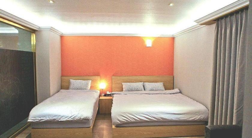 Jeju Sejong Hotel Екстериор снимка