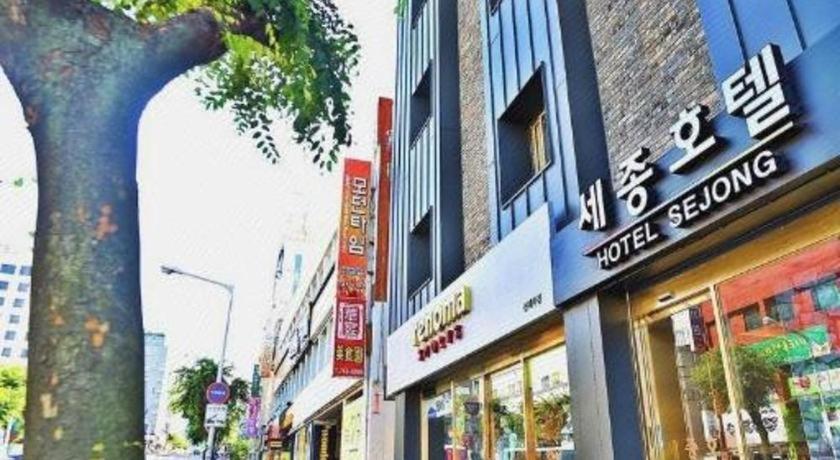 Jeju Sejong Hotel Екстериор снимка